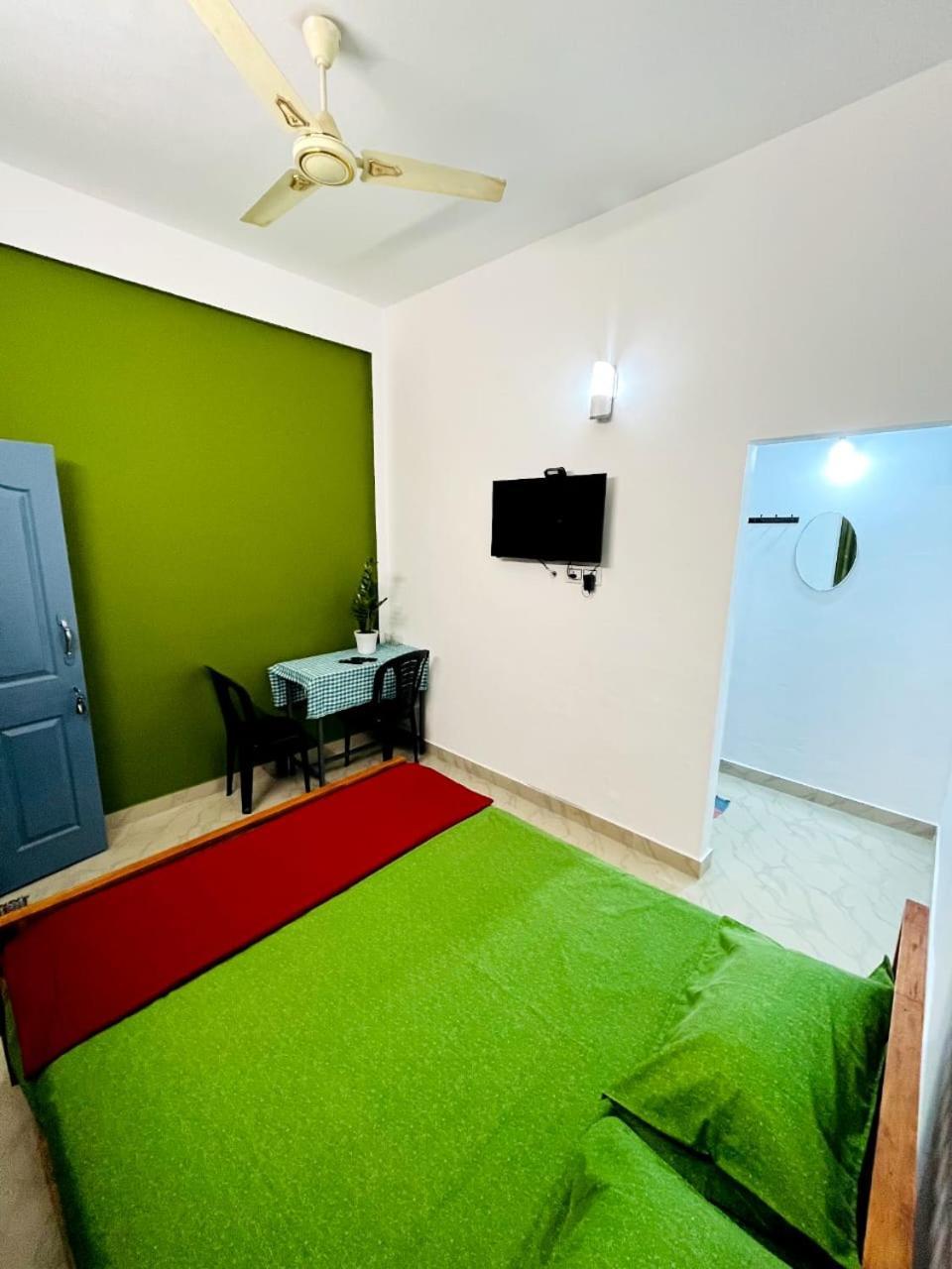 Munnar Lush Greens Quarto foto